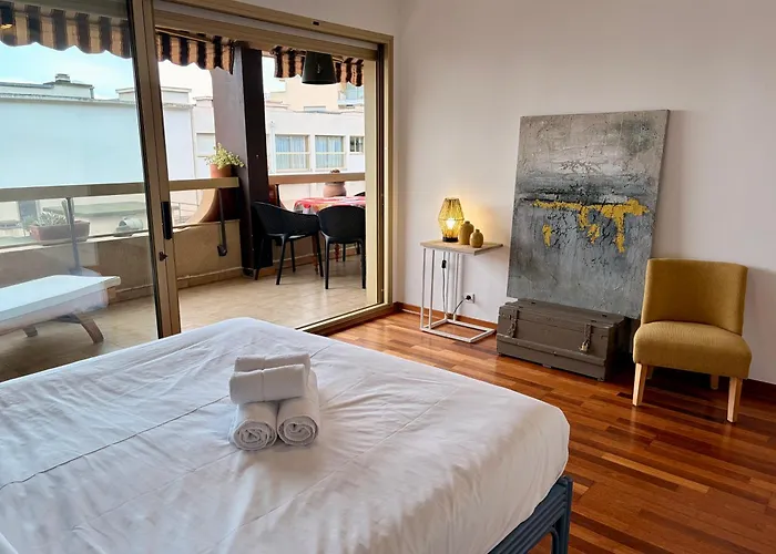 Apartman E2c2 - 3pieces Vue Avec Piscine & Parking Menton