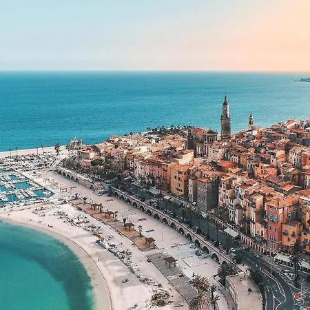 E2c2 - 3pieces Vue Avec Piscine & Parking *