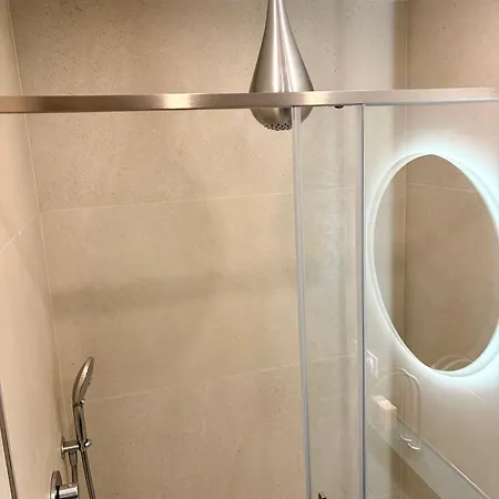 아파트 E2c2 - 3pieces Vue Avec Piscine & Parking 멍똥